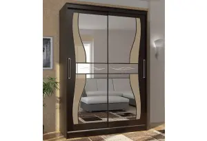 Шкаф-купе Комфорт -13 с фигурным зеркалом (1500мм.)